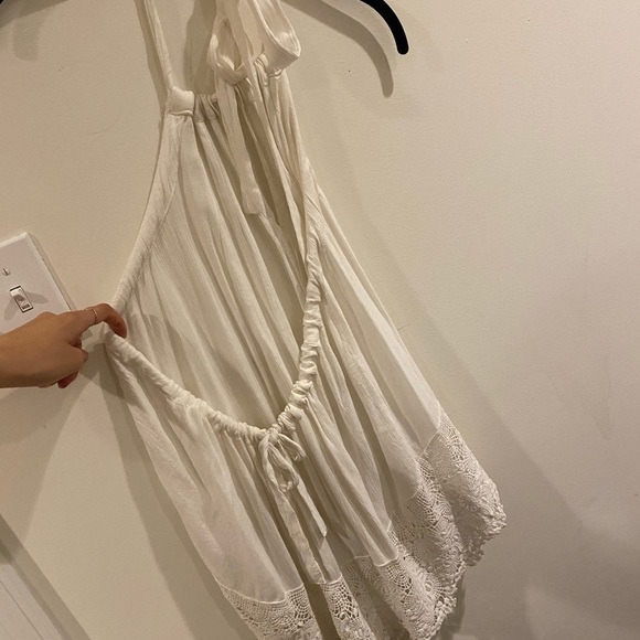 Flowy lace top - Picture 11 of 12